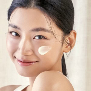 PURITO SEOUL Wonder Releaf Centella Daily Sun Lotion SPF50+ PA++++ 60ml