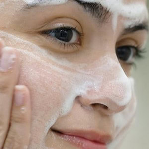 Haruharu Wonder Black Rice Triple AHA Gentle Cleansing Gel 100ml