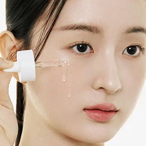 SKIN1004 Madagascar Centella Niacinamide 10 Boosting Shot Ampoule h