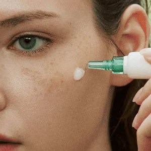 Skin1004 Madagascar Centella Tea-Trica Spot Cream 20ml